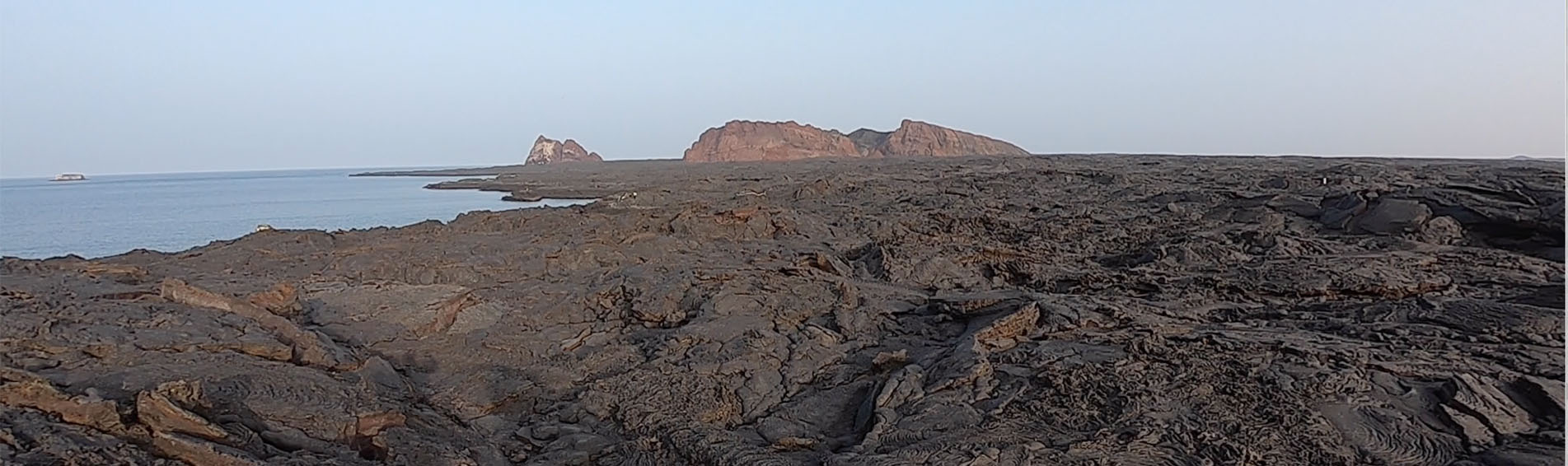 ISLANDER 10 DAYS GALAPAGOS ISLANDS ITINERARY volcanic
