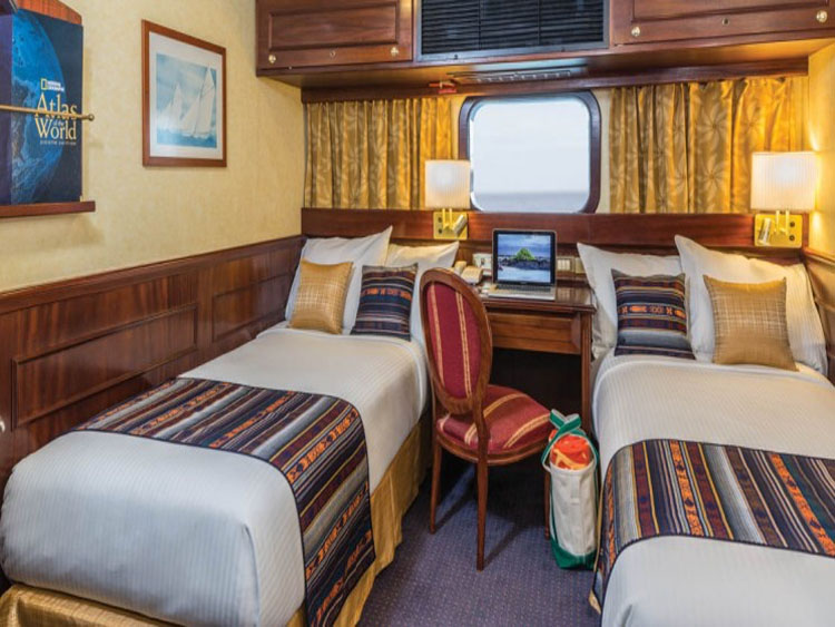 NATIONAL-GEOGRAPHIC-ISLANDER-CATEGORY-1-CABIN
