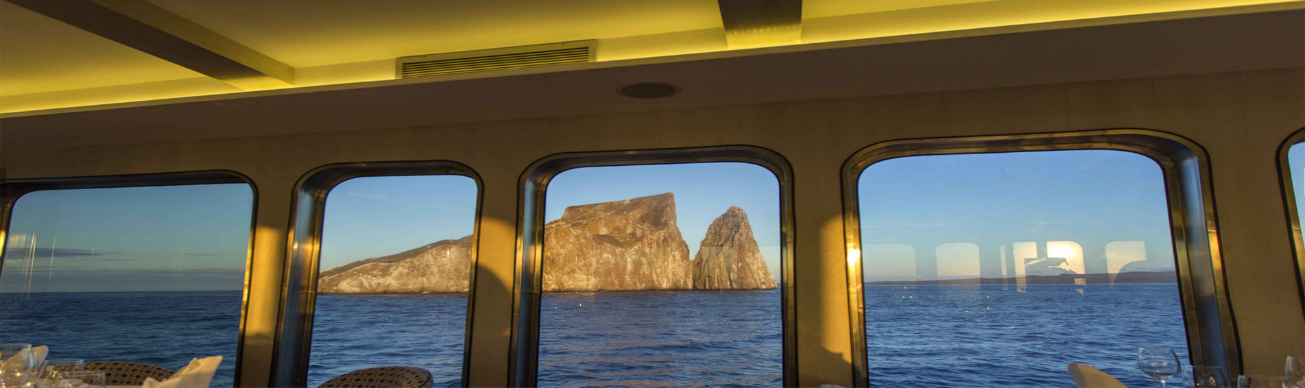 ORIGIN 8 DAYS GALAPAGOS ISLANDS ITINERARY B slider