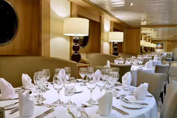 CELEBRITY XPEDITION Dining options Galapagos cruises