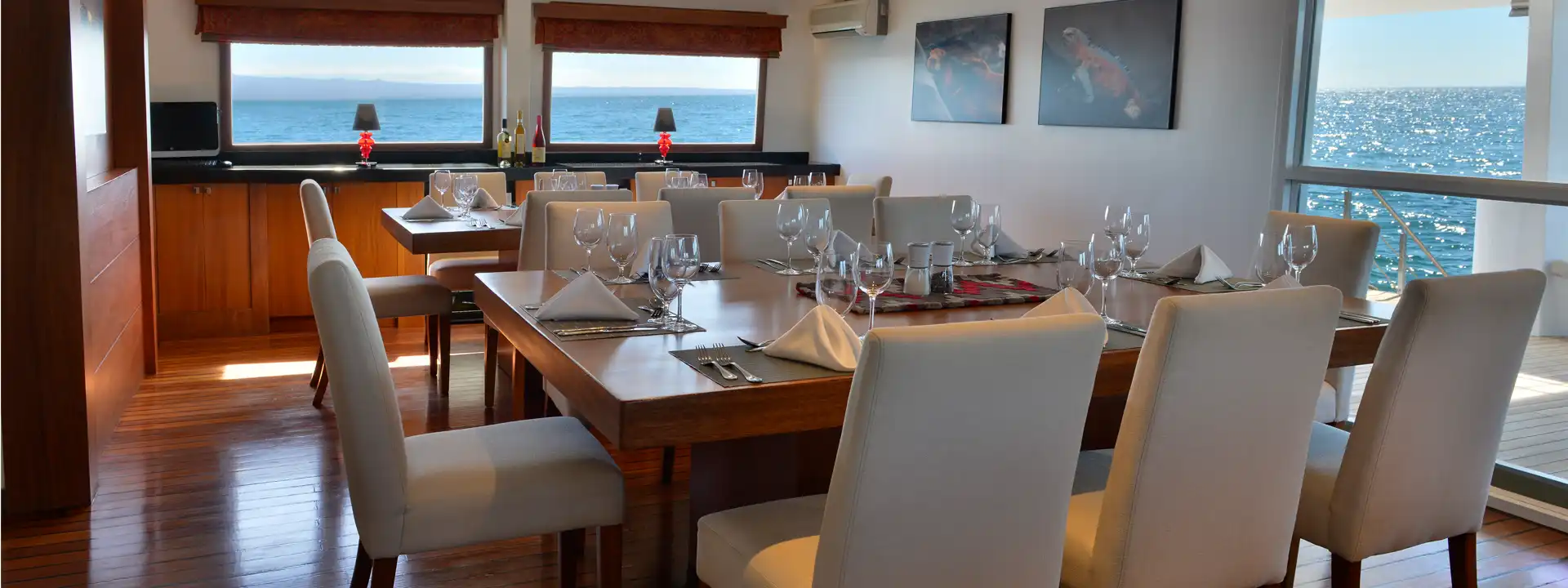 CELEBRITY XPLORATION cabins dining area