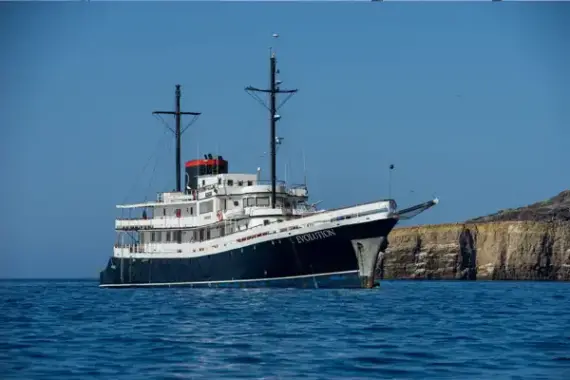 EVOLUTION motor yacht profile galapagos cruises