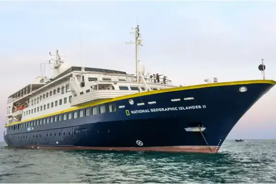 NATIONAL GEOGRAPHIC ISLANDER II small image