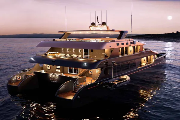 GALAXY-SIRIUS-catamaran-image-portfolio