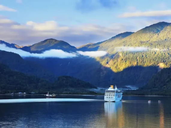 CHILE-CRUISE-patagonia