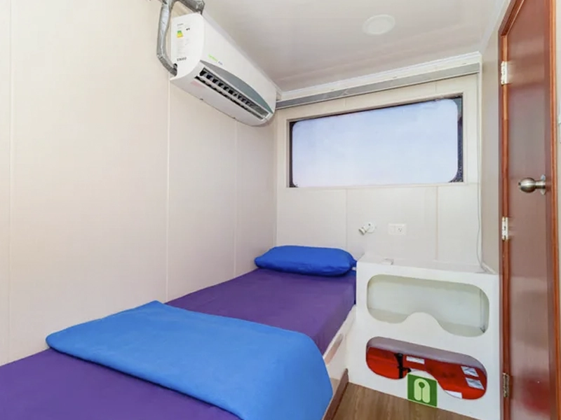 DANUBIO-AZUL-single-cabin-image