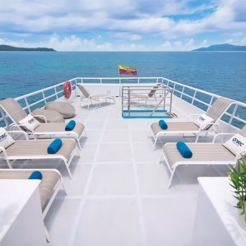 Aqua_sundeck-1024x731