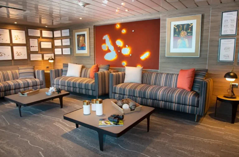 la-pinta-expedition-room