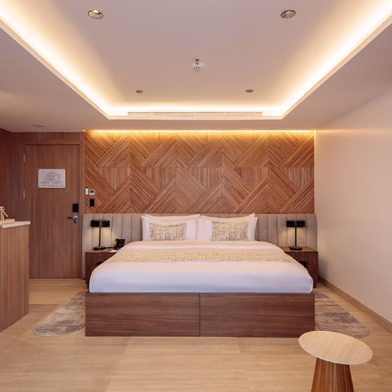 Cabins-King-Suite-2-Hermes-Galapagos-Mega-Catamaran